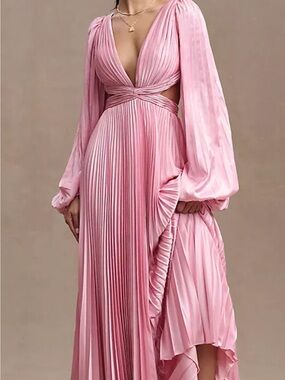 Mac Duggal Blush Pink Pleated Long-Sleeve Maxi Dress